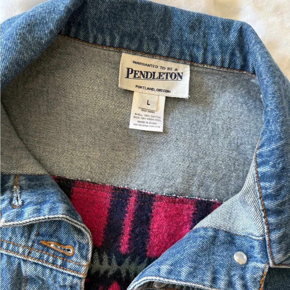 Pendleton Denim Vest with Vibrant Pink Wool Backing - Picture 5 of 6